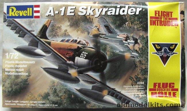 Revell 1/72 AD-5 A / A-1E Skyraider - US Navy or USAF, 4394 plastic model kit